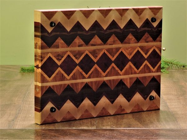 Custom End Grain Cutting Board, Wooden Kitchen Board, Butcher Board and Cutting Block | Bergeron Woodgrains | Handcrafted in Canada