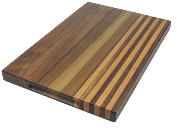 Walnut edge grain cutting board with 4 cherry stripes, featuring embedded grooved handles along the side of the board. Canadian made by Bergeron Woodgrains